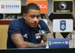 包含里昂发布备战花絮，赛前绝杀压哨，足总杯任务艰巨，轮换策略成焦点的词条